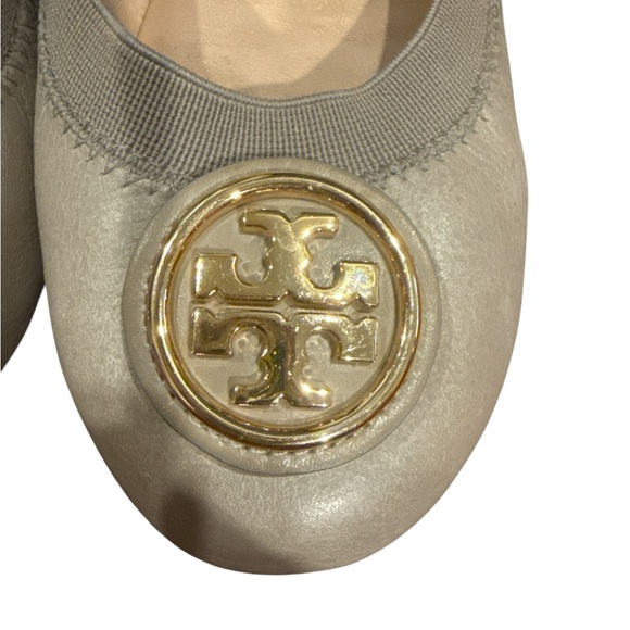 Tory Burch Chic Gray Ballet Flats with Gold Emblem - Picture 6 of 7
